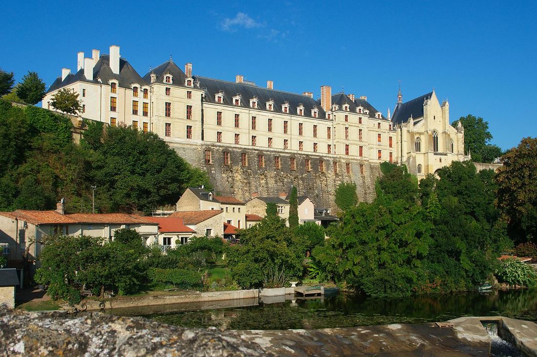 Photo du château des ducs de La Tremoille à Thouars